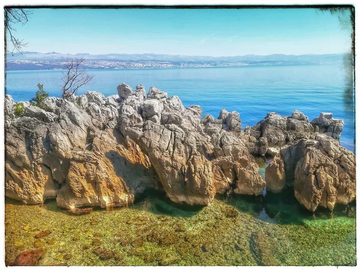 Apartman Ana Lovran Εξωτερικό φωτογραφία