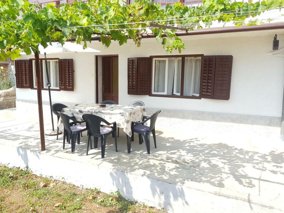 Apartman Ana Lovran Εξωτερικό φωτογραφία