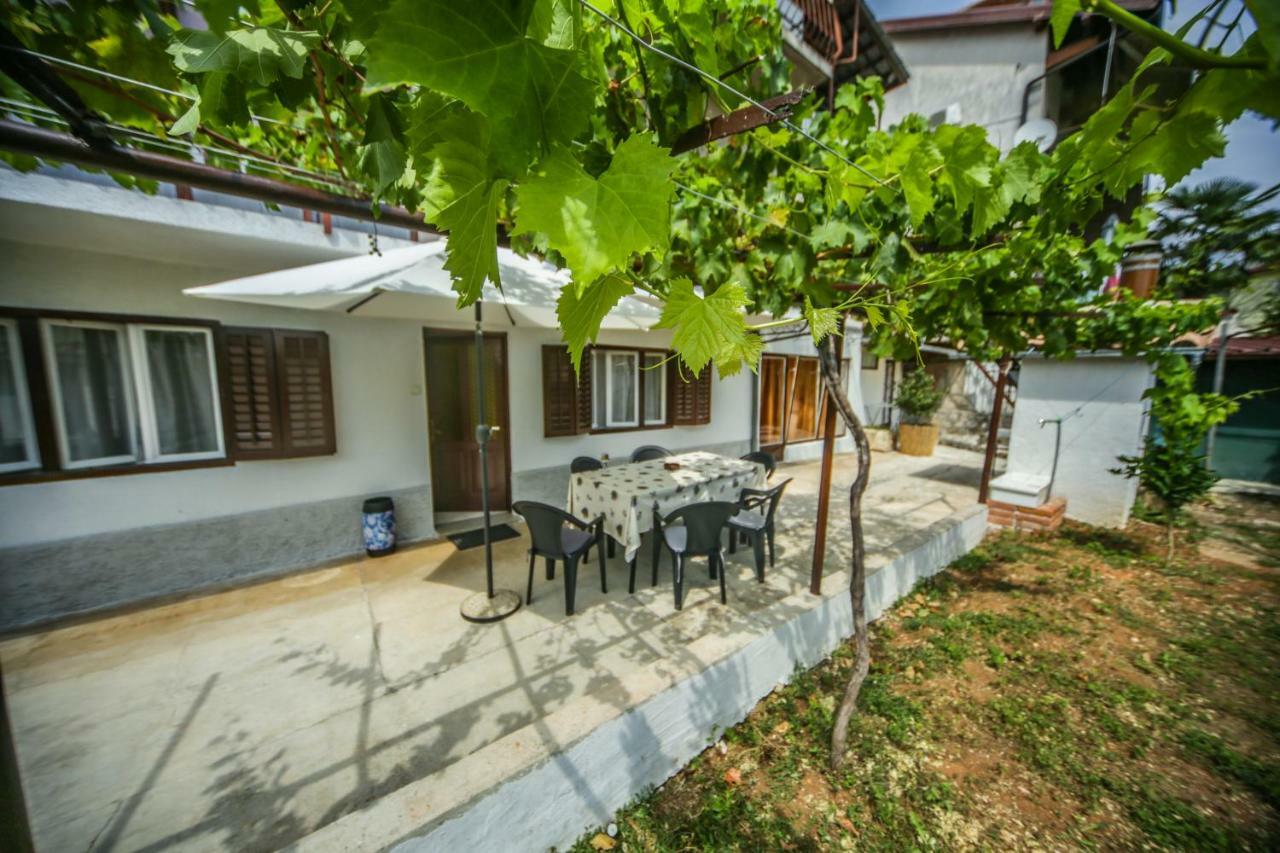 Apartman Ana Lovran Εξωτερικό φωτογραφία