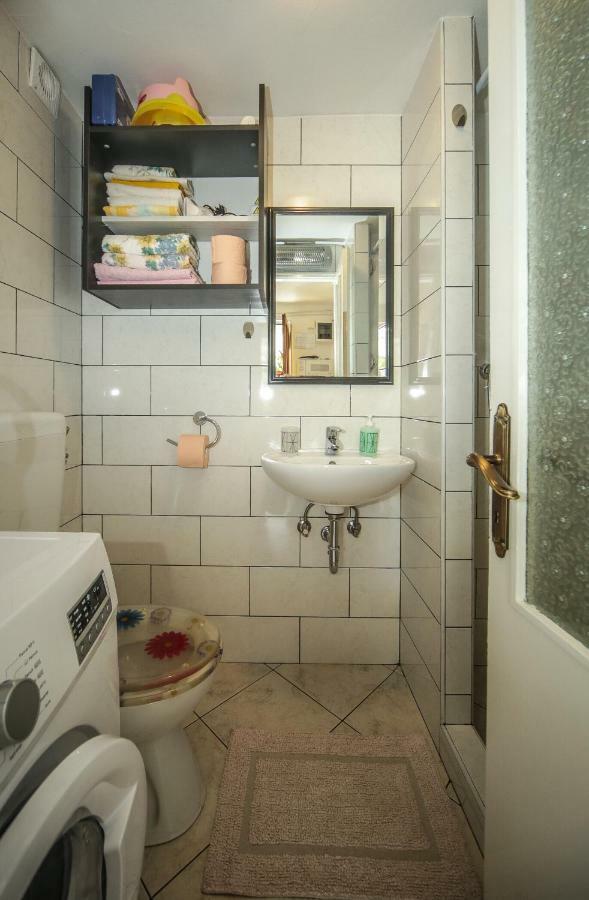 Apartman Ana Lovran Εξωτερικό φωτογραφία