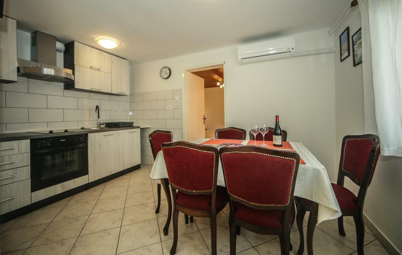 Apartman Ana Lovran Εξωτερικό φωτογραφία